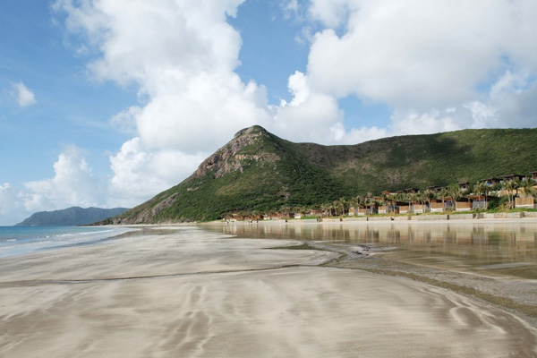 Thien duong sinh tai Six Sense Con Dao (1)